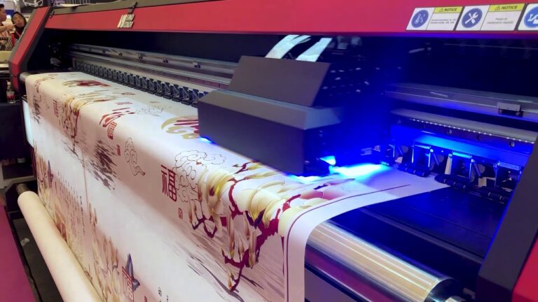 SinoColor UR-3204C UV Roll to Roll Printer (Color+White+Varnish)